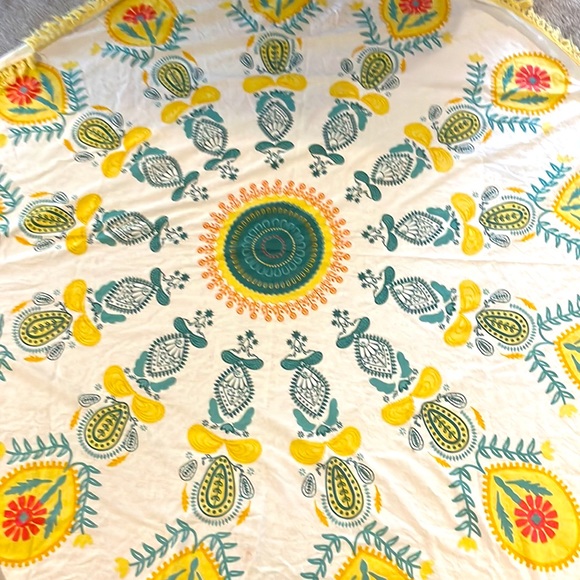 Gypsy 05 Yellow Round Fringed Beach Round - Picture 3 of 4